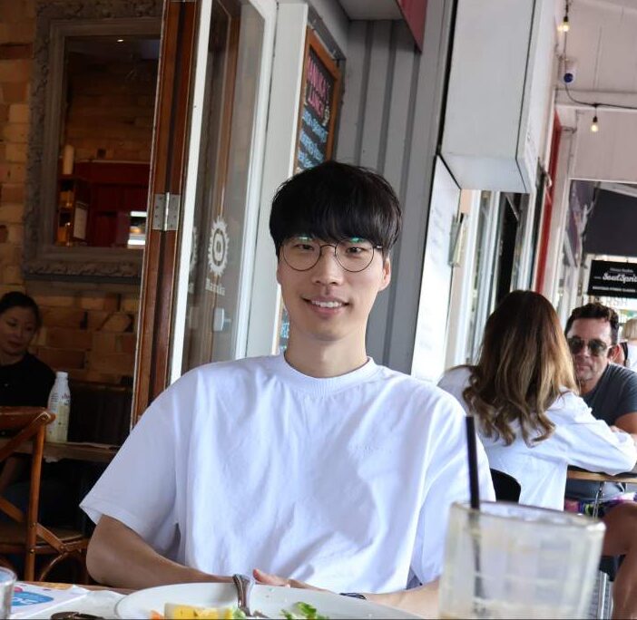 Dr Matthew Kang